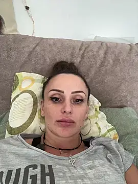 dolcevita002 online show from 25, 4, 2026