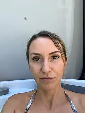 Snapshot of HerrinAnja chatting on 28, 7, 2026 HerrinAnja online show from 28, 7, 2026