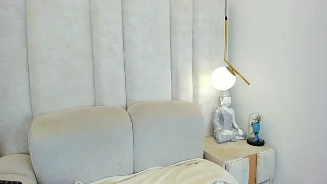 im giselle  online show from 25, 3, 2026