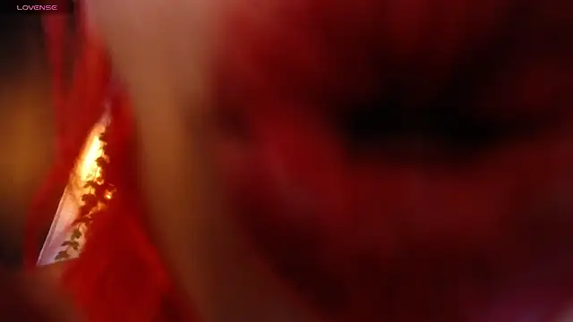 Snapshot of _poison_sweet chatting on 5, 12, 2024 poison sweet online show from 5, 12, 2024