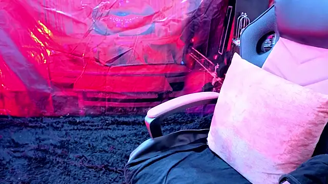 True Bdsm online show from 11, 2, 2026