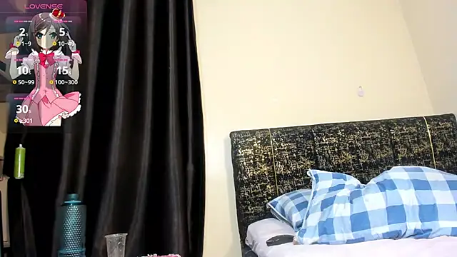 Snapshot of Missthigh chatting on 13, 7, 2026 Missthigh online show from 13, 7, 2026