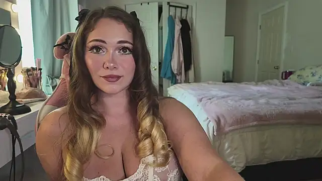 lolypopbubble online show from 13, 7, 2026