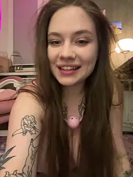 Vikki toriya online show from 10, 2, 2026