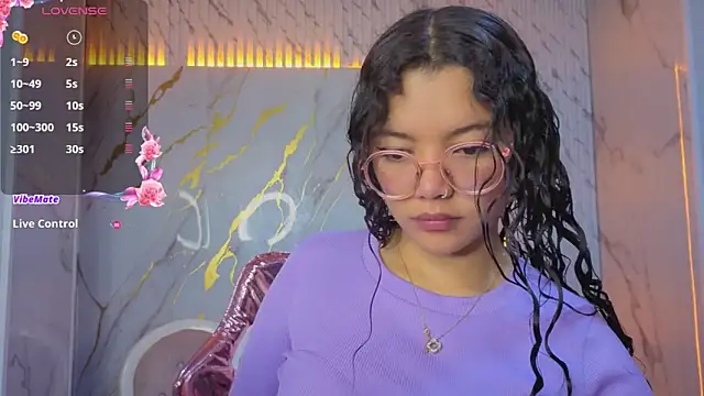 victoria castillo b online show from 21, 3, 2026