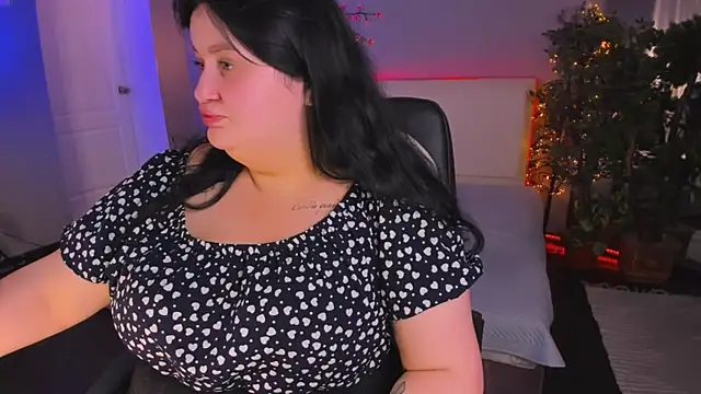 Snapshot of MonaSteele chatting on 22, 5, 2026 MonaSteele online show from 22, 5, 2026