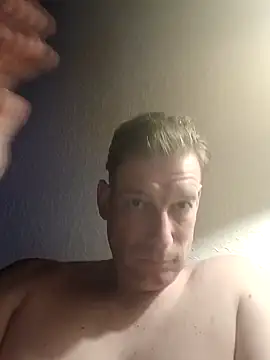 MArciQuarky online show from 12, 3, 2025