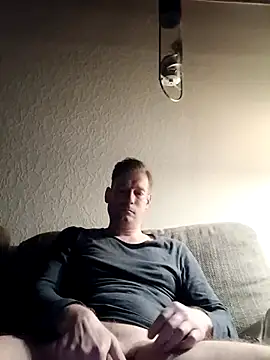 MArciQuarky online show from 13, 3, 2025