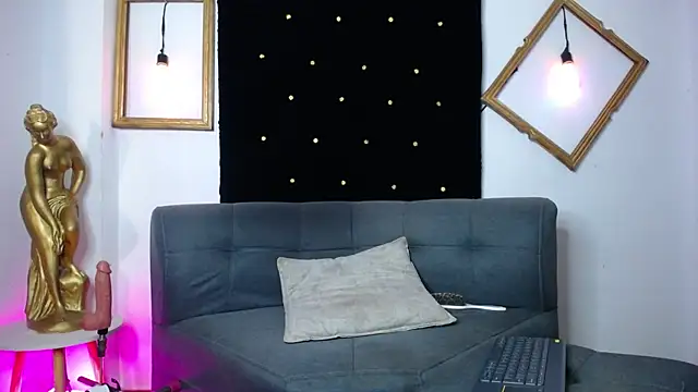 saskya deluxxe oficial  online show from 24, 5, 2026