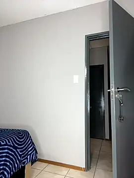 Kinkyy  online show from 7, 11, 2025