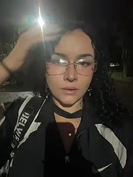 Electra doll  online show from 5, 12, 2025