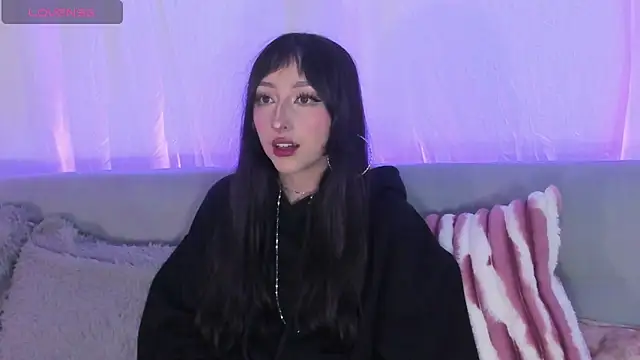 Snapshot of v1cky_ chatting on 7, 6, 2026 v1cky online show from 7, 6, 2026