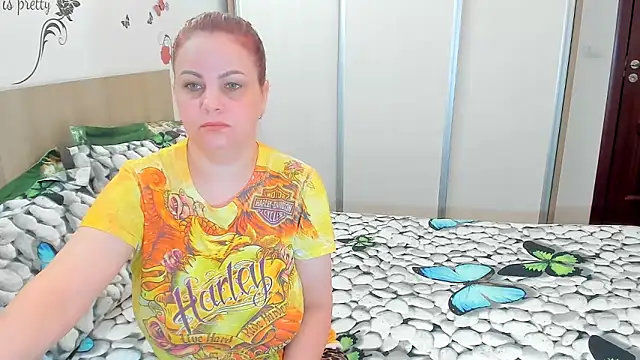 Adelamilfsex online show from 19, 4, 2026