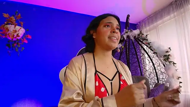 Emmapark  online show from 8, 4, 2026