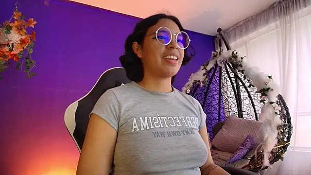 Emmapark  online show from 21, 4, 2026