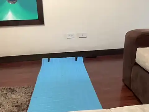 littlelatinhunter online show from 25, 10, 2025