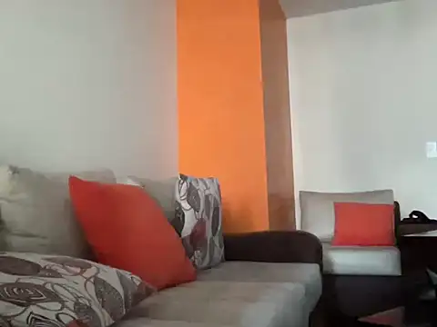 littlelatinhunter online show from 14, 10, 2025