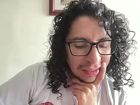 littlelatinhunter online show from 7, 1, 2026