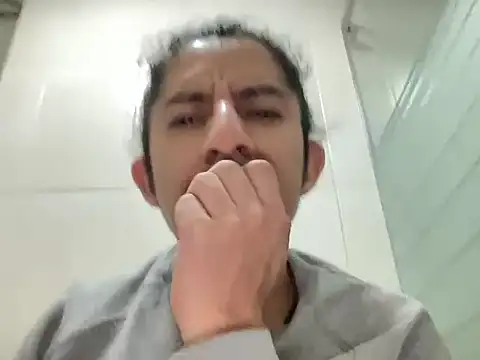 littlelatinhunter online show from 15, 12, 2025