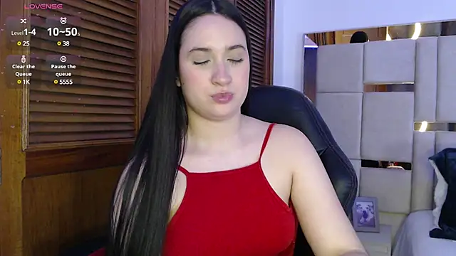 sofiaduque 26 online show from 1, 2, 2025