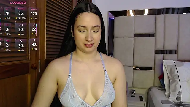 sofiaduque 26 online show from 30, 6, 2026