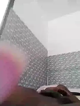 Snapshot of Krisdalil chatting on 12, 11, 2025 Krisdalil online show from 12, 11, 2025