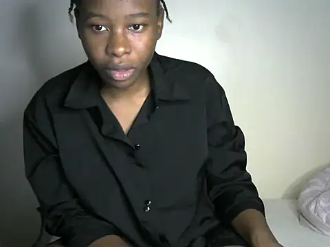 Novah  online show from 17, 4, 2026