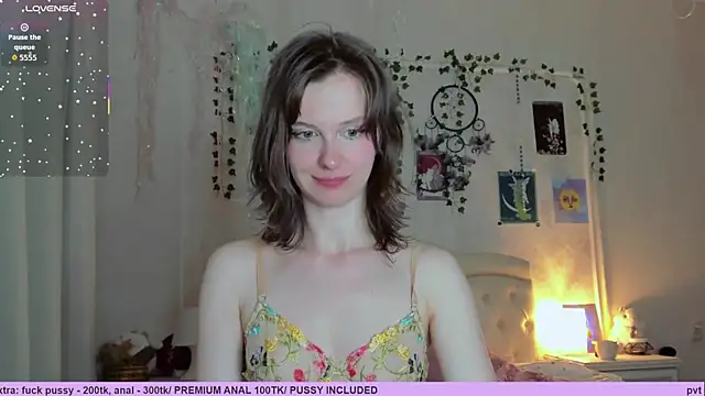 Neko kitsune1 online show from 16, 4, 2026