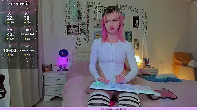 Neko kitsune1 online show from 2, 12, 2024