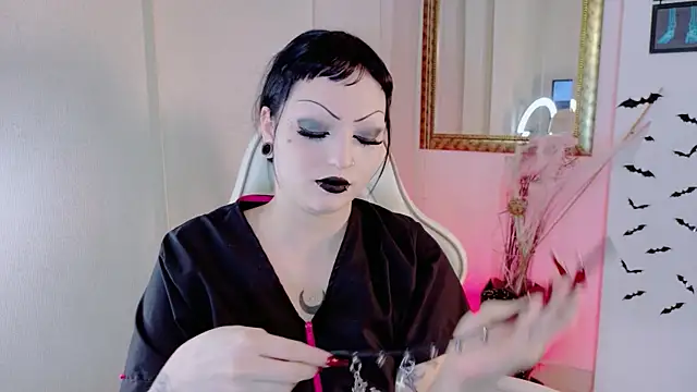 Snapshot of Madison_Jackson chatting on 23, 4, 2026 Madison Jackson online show from 23, 4, 2026