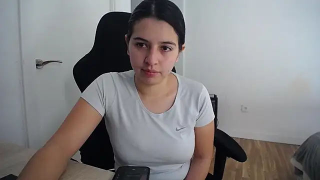 Contantin helena online show from 6, 2, 2026