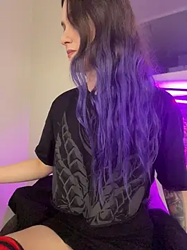 Erotic Synth Goddess online show from 28, 10, 2025