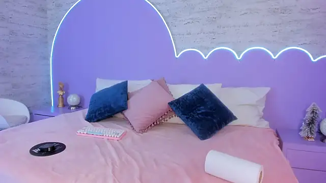 Giaa Ross online show from 20, 12, 2025