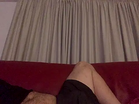 IL GINECOLOGO  online show from 4, 12, 2025