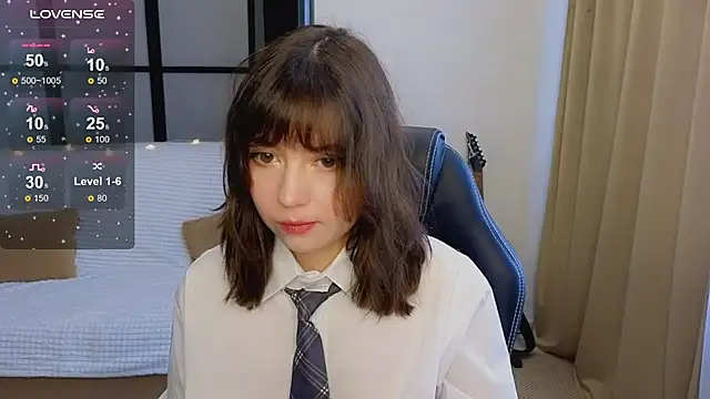 Snapshot of Lina_Brownie chatting on 2, 12, 2025 Lina Brownie online show from 2, 12, 2025