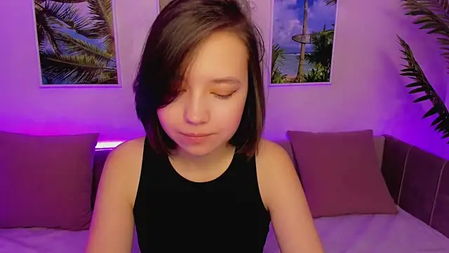 Lina Brownie online show from 19, 1, 2025