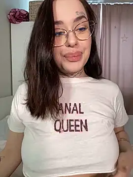 Snapshot of fuckdoll_18 chatting on 28, 2, 2025 fuckdoll 18 online show from 28, 2, 2025