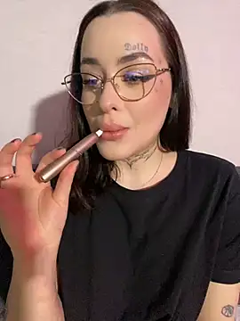 Snapshot of fuckdoll_18 chatting on 20, 12, 2024 fuckdoll 18 online show from 20, 12, 2024