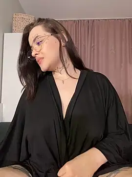 Snapshot of fuckdoll_18 chatting on 10, 1, 2025 fuckdoll 18 online show from 10, 1, 2025