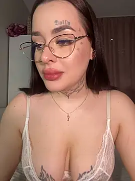 Snapshot of fuckdoll_18 chatting on 16, 2, 2025 fuckdoll 18 online show from 16, 2, 2025