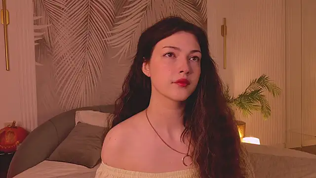 Miley Smile online show from 23, 10, 2025