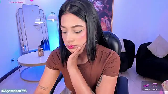 AlyssaDean online show from 13, 4, 2026