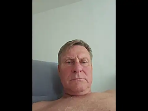 johnnym1 online show from 16, 4, 2026