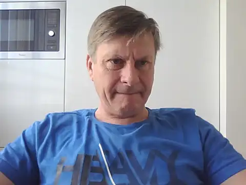 johnnym1 online show from 24, 2, 2025