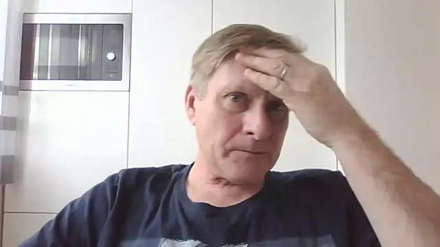 johnnym1 online show from 10, 2, 2026