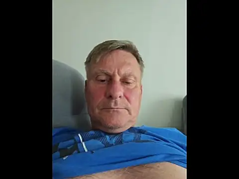 Snapshot of johnnym1 chatting on 9, 6, 2026 johnnym1 online show from 9, 6, 2026
