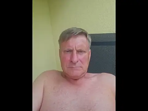 Snapshot of johnnym1 chatting on 4, 6, 2026 johnnym1 online show from 4, 6, 2026
