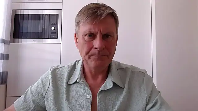 johnnym1 online show from 8, 4, 2026