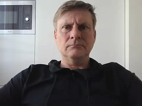 johnnym1 online show from 5, 2, 2025