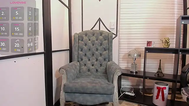 JuniorMorris  online show from 11, 10, 2025